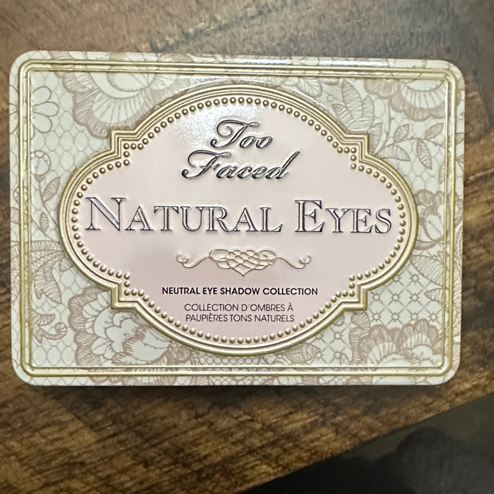 Too Faced Natural Eyeshadow Collection - Picture 3 of 6